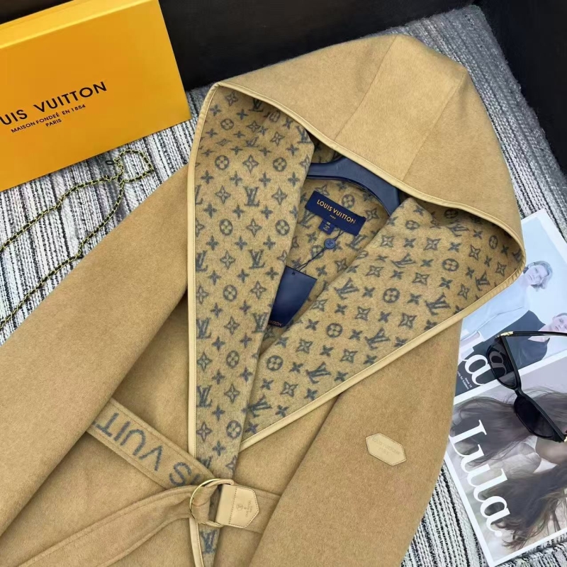 l0vis Vvtt0n outwear